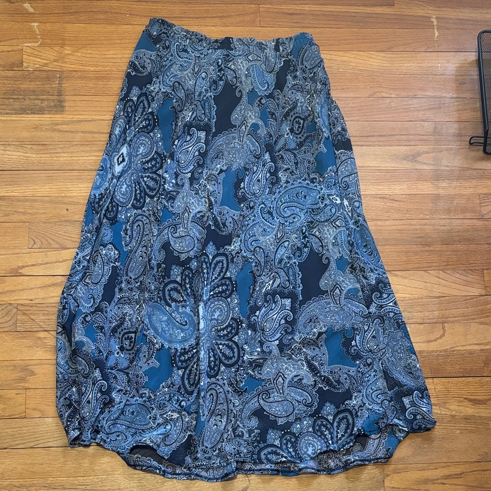 Elegant Blue Paisley Women's Skirt